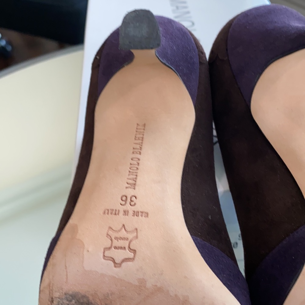 Manolo Blahnik Brown and Purple Suede Pump - Picture 10 of 11